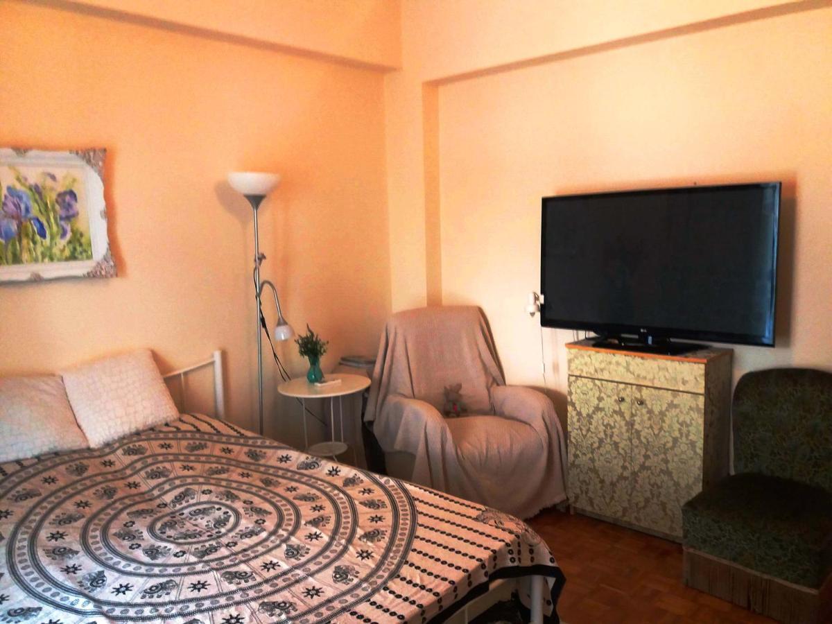Renovated Apartment In The Center Of أثينا المظهر الخارجي الصورة