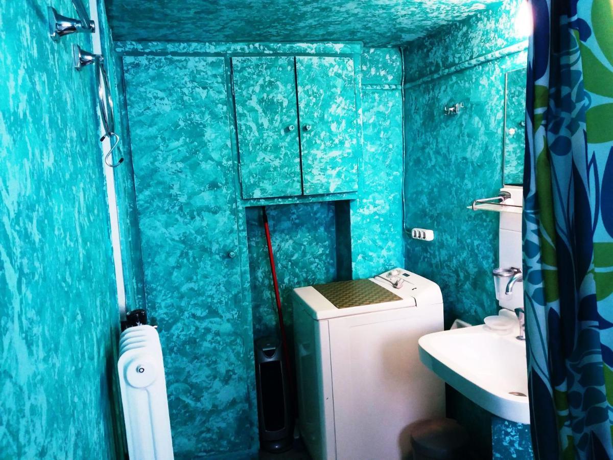 Renovated Apartment In The Center Of أثينا المظهر الخارجي الصورة